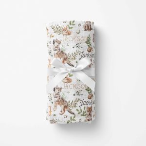 Couverture en mousseline de bambou | Loup de la forêt enchantée blanc prénom répétitif