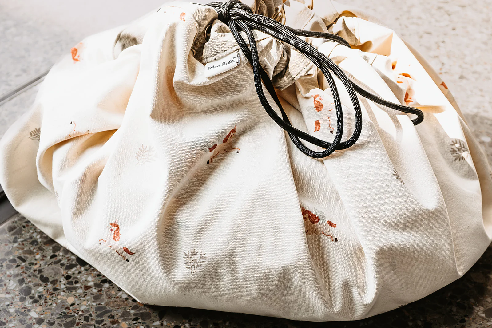 Sac de jeux - Tapis 2 en 1 - Fairyworld – Image 7